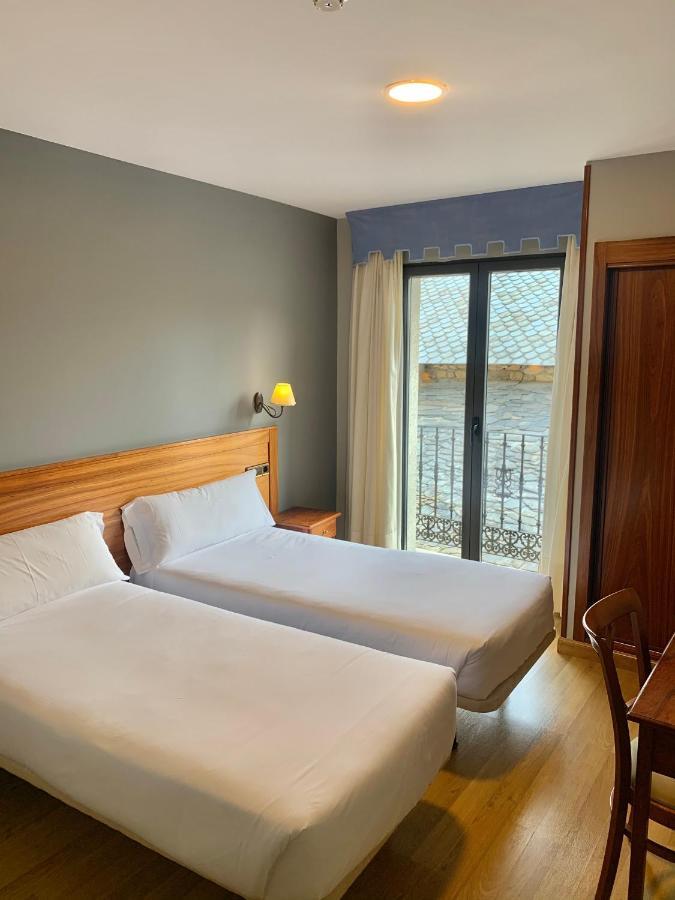 Hotel Los Templarios Ponferrada Luaran gambar