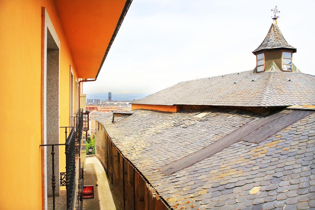 Hotel Los Templarios Ponferrada Luaran gambar