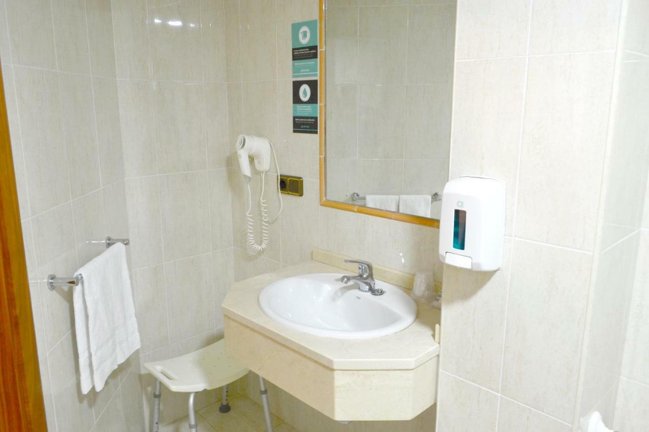 Hotel Los Templarios Ponferrada Luaran gambar